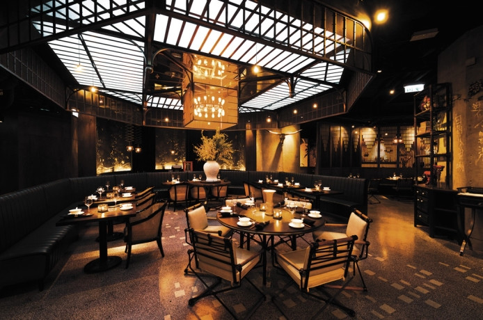 老香港Mott 32特色餐廳設(shè)計